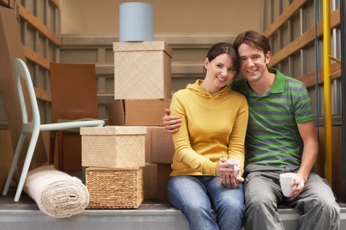Hampstead moving service for flats and houses